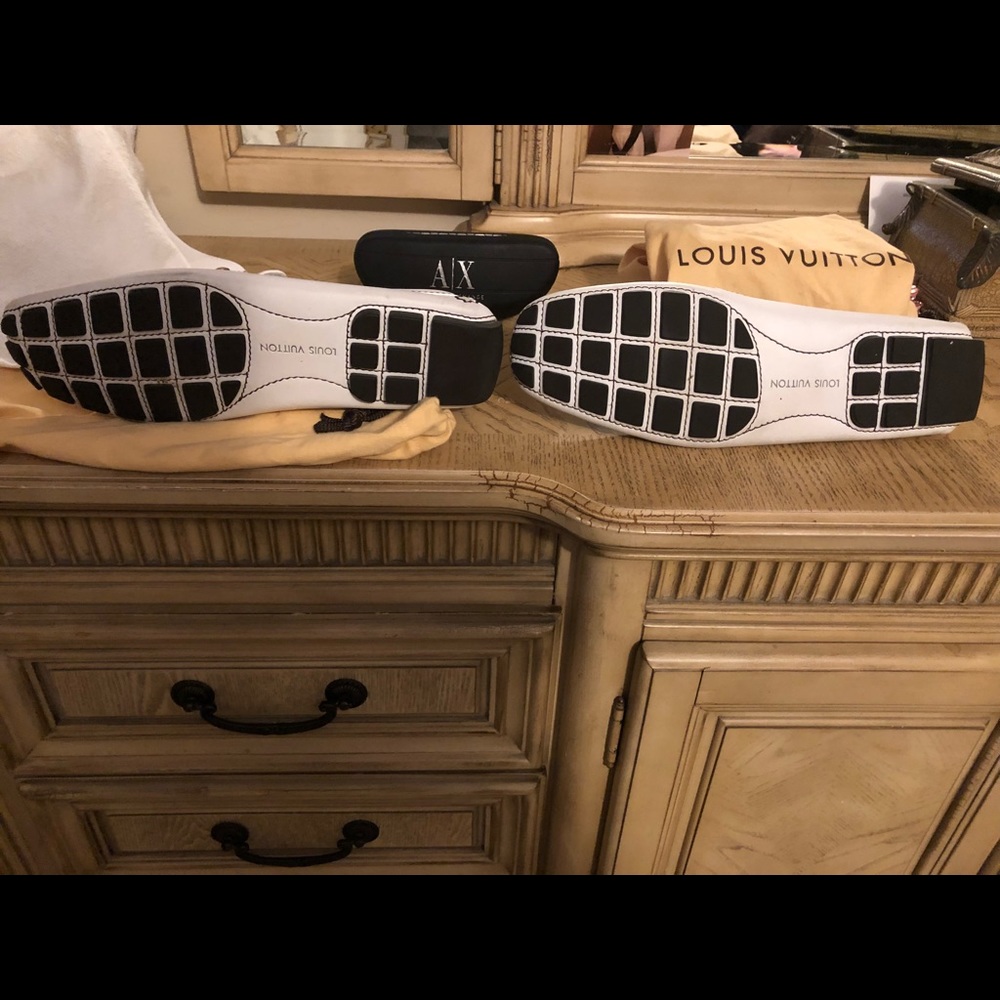 LV like New White loafers - Picture 7 of 8
